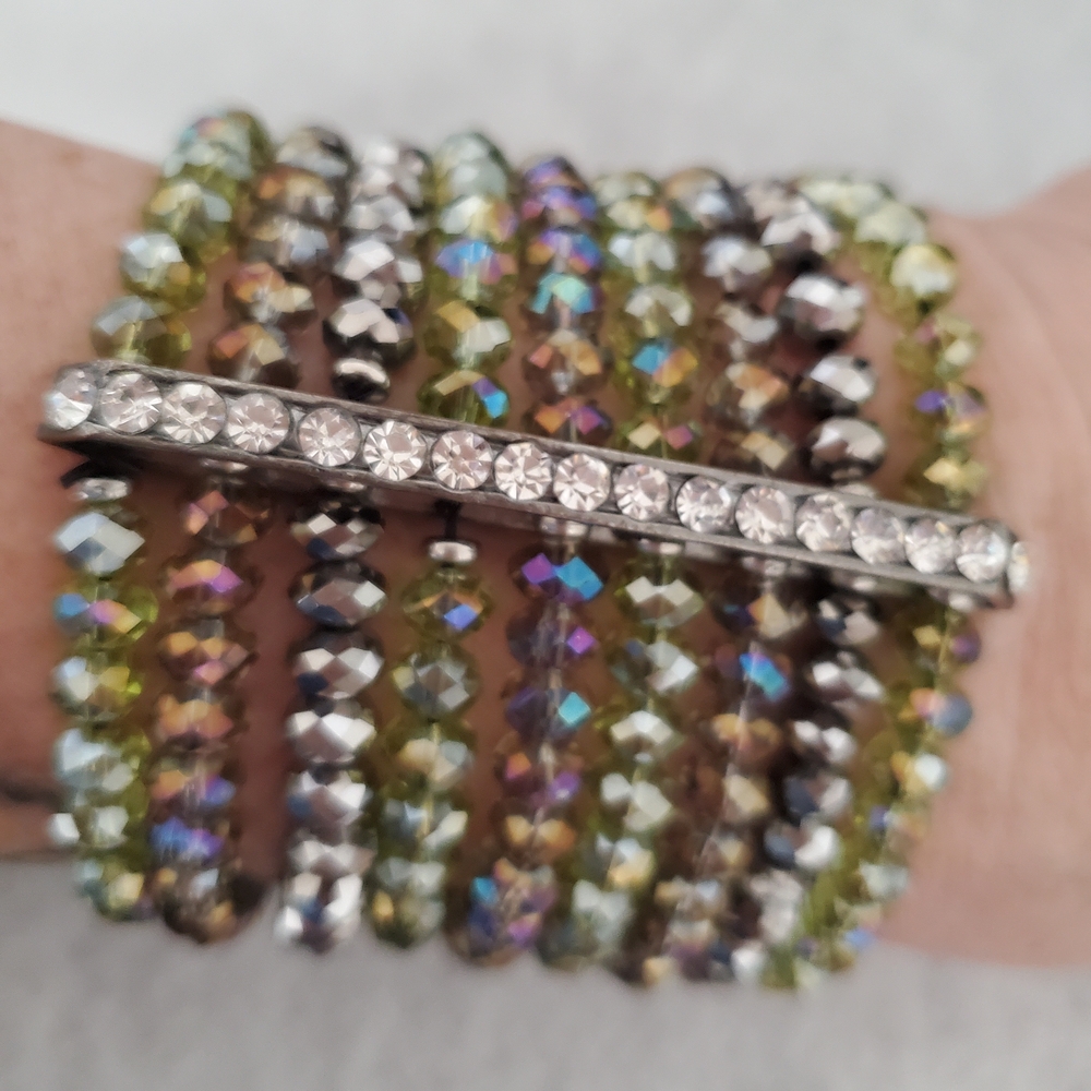 Multicolor Beaded Stetch Bracelet